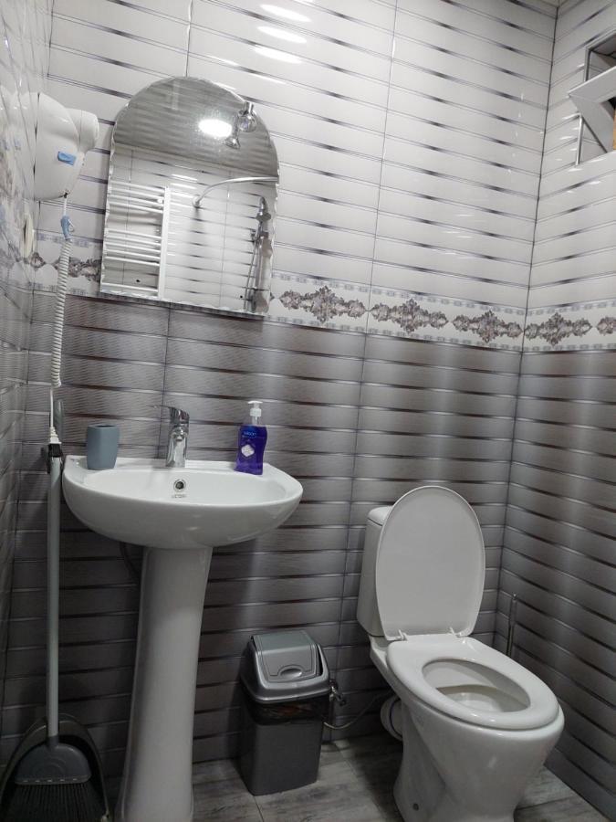 Sesilia Hotell Kazbegi Eksteriør bilde