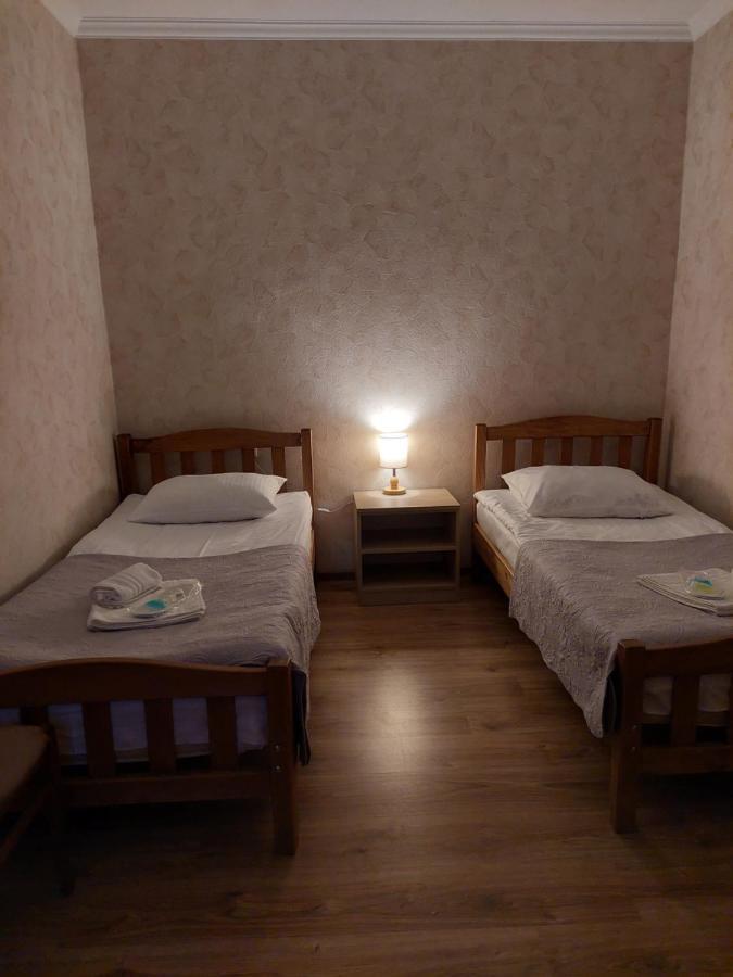 Sesilia Hotell Kazbegi Eksteriør bilde